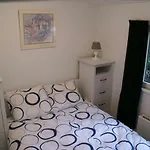 T'bakkersboschje Nummer 11 Chalet Putten
