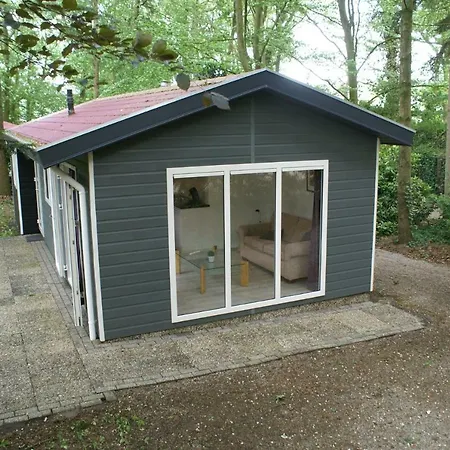 T'bakkersboschje Nummer 11 * Putten