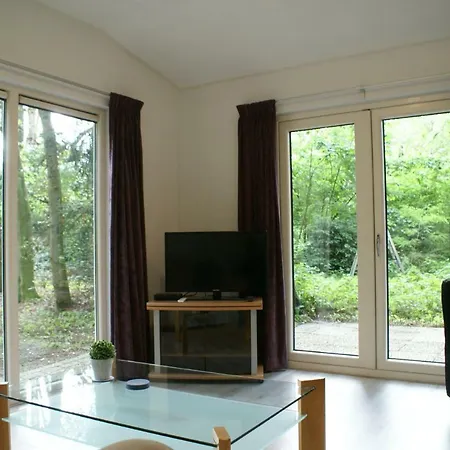 T'bakkersboschje Nummer 11 Chalet *